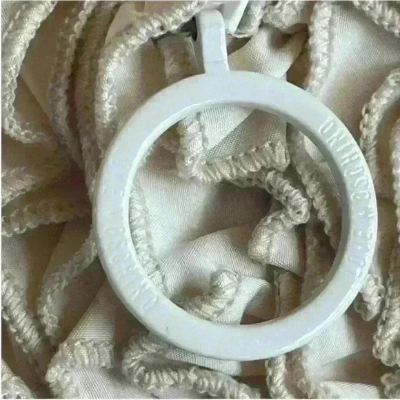 Love Moschino Vintage Women's Cream Ruffled & Belted Coat Size US 12 Fits Like 6 - Picture 4 of 9